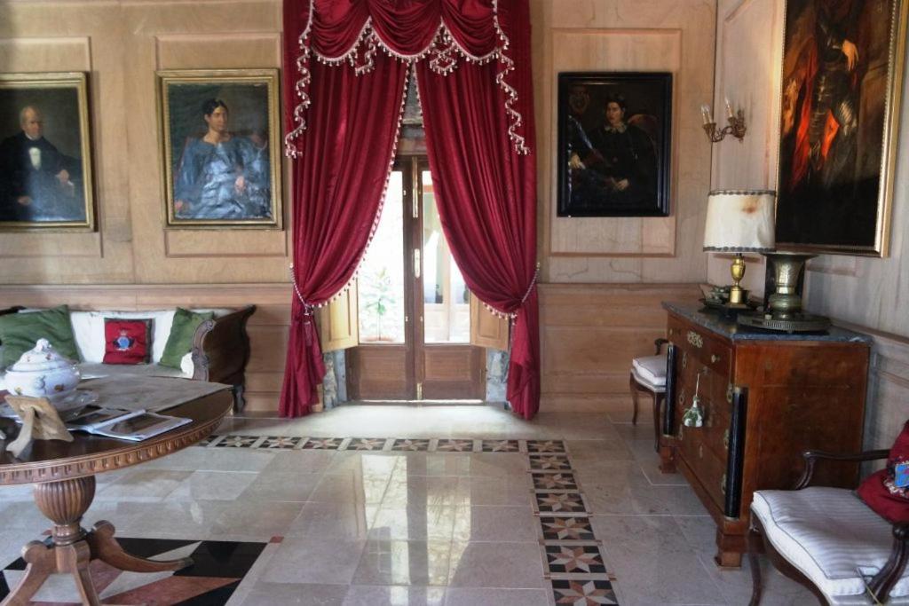 Palazzo Lupis B & B Grotteria Calabria Italia Buitenkant foto